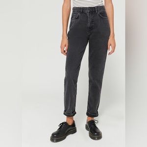 BDG Urban Outfitters Mom Hi-Rise Jeans